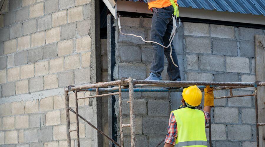 Expert Emergency Roof Repairs services in Macy, NE